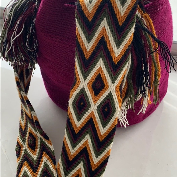 Colombian Mochila - Handmade - Picture 3 of 5